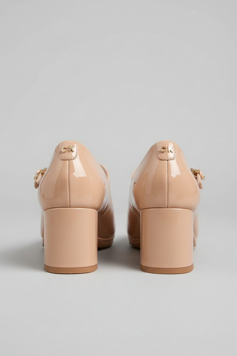 Calvin Klein Stilettos beige con correa para mujer