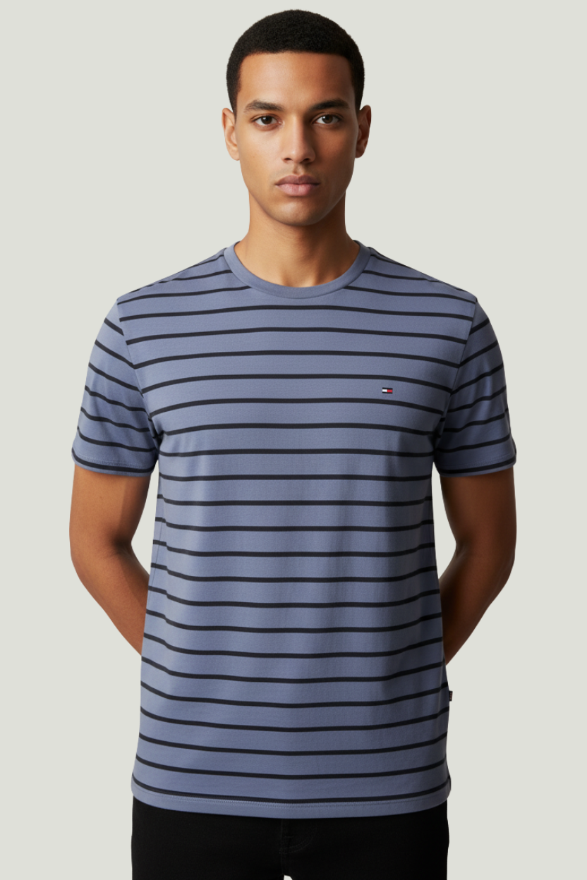 Tommy Hilfiger Camiseta azul a rayas para hombre