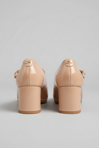 Calvin Klein Stilettos beige con correa para mujer