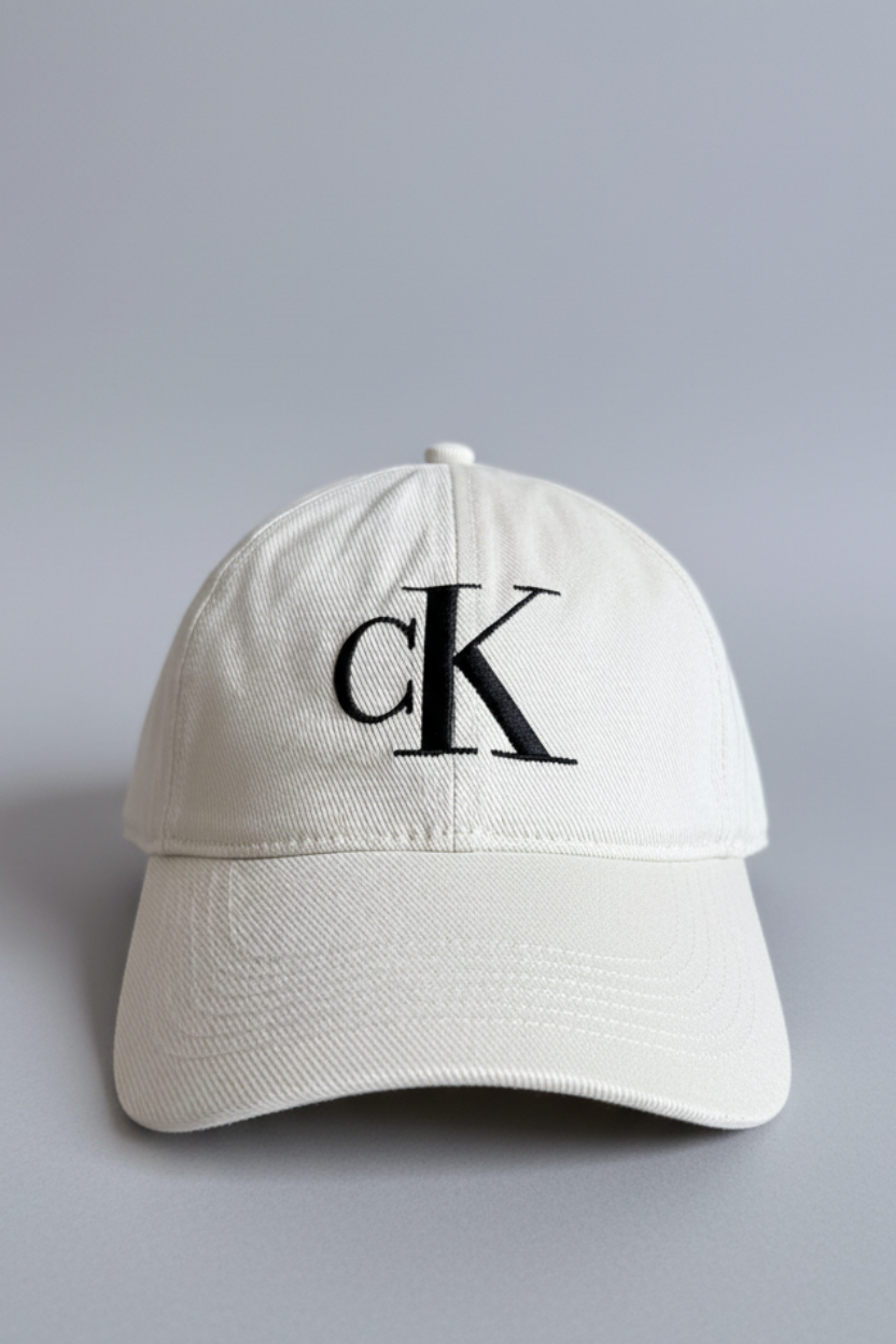 Calvin Klein Gorra beige para hombre con logo bordado