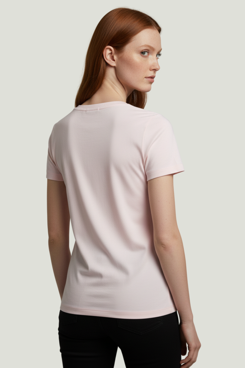 Tommy Hilfiger Camiseta rosada con cuello en V para mujer