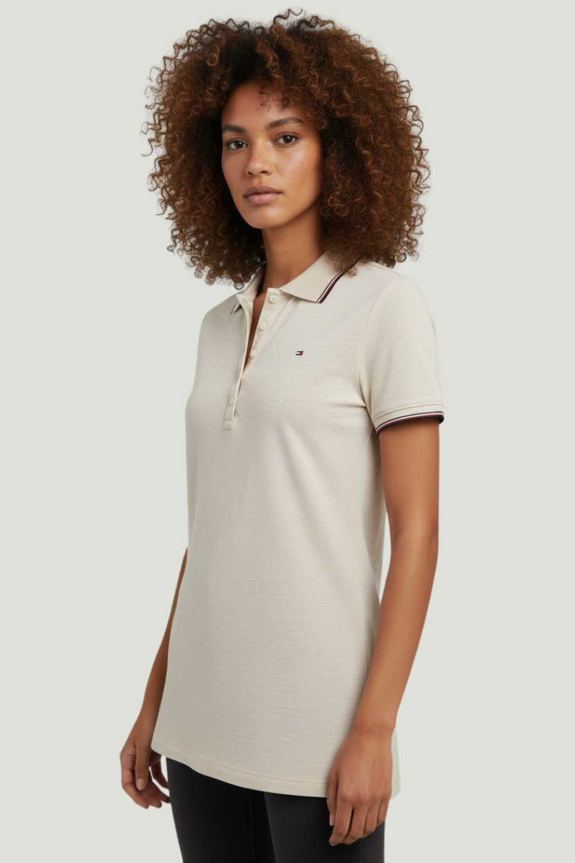 Tommy Hilfiger Polo crema para mujer con cuello clásico y detalles en mangas